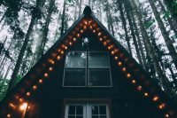 https://www.solacecares.com/wp-content/uploads/alex-robert-133579-unsplash-200x133.jpg